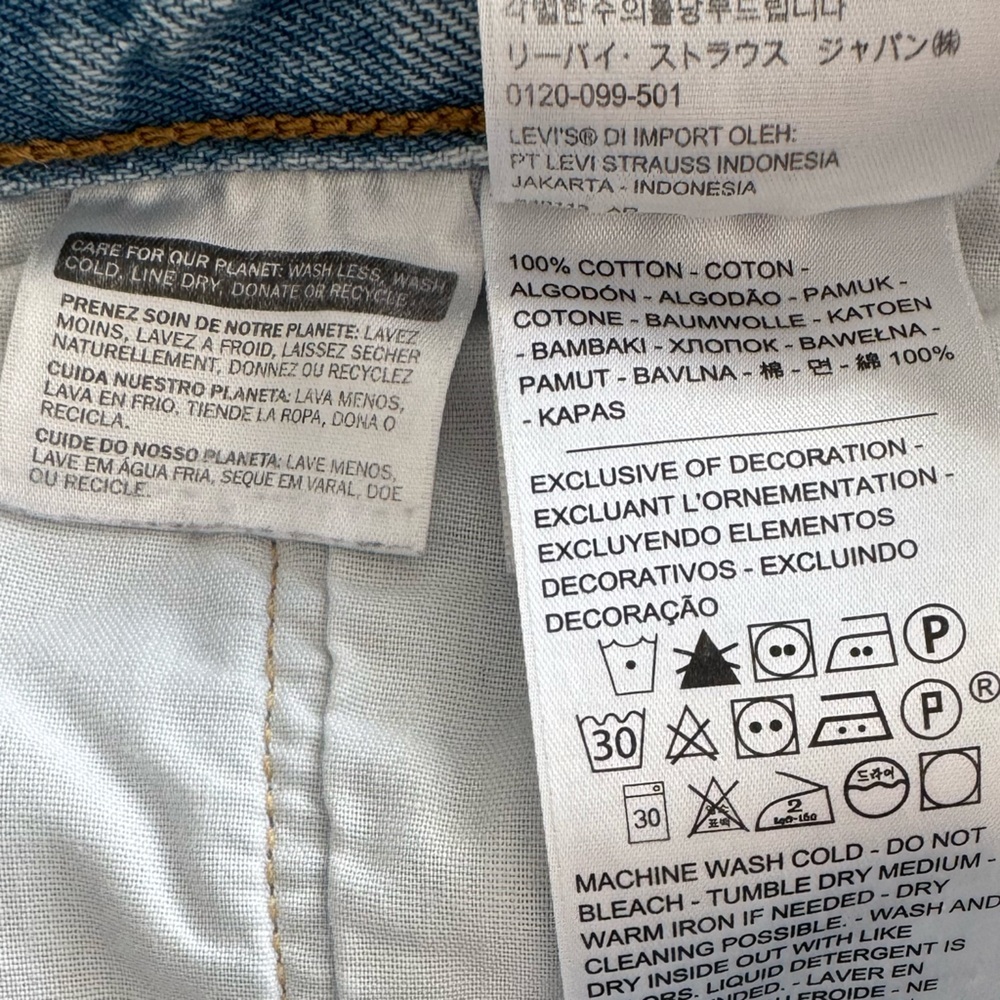 Levi's Distressed 501 Button Fly Light Blue Denim Cutoff Shorts Boho Summer - Picture 6 of 9